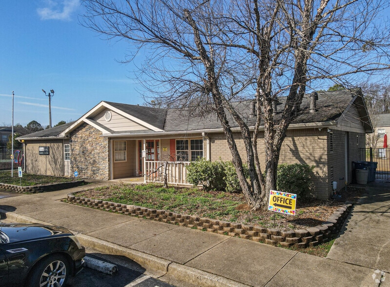 More Photos Of 4141 Pinson Valley Pky, Birmingham Apartments For Sale