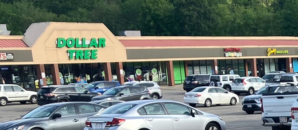 More Photos Of 643-703 Main St, Walpole Unknown For Lease