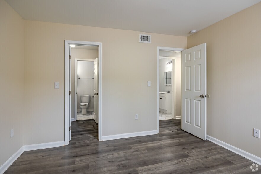 More Photos Of 925 Conley Rd, Atlanta Multifamily For Sale