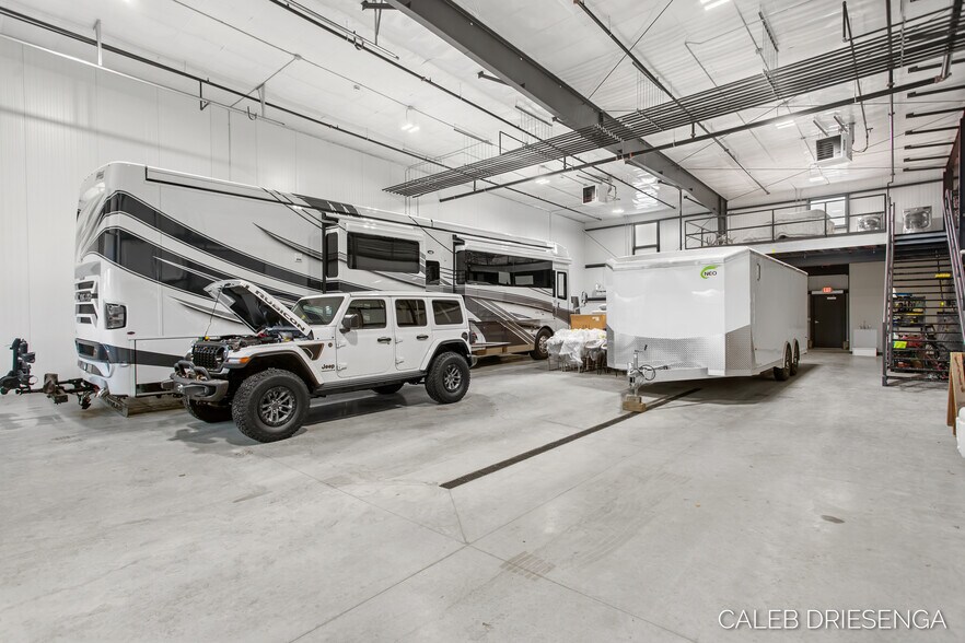 More Photos Of 460 Cleveland Ave, Holland Self Storage For Sale