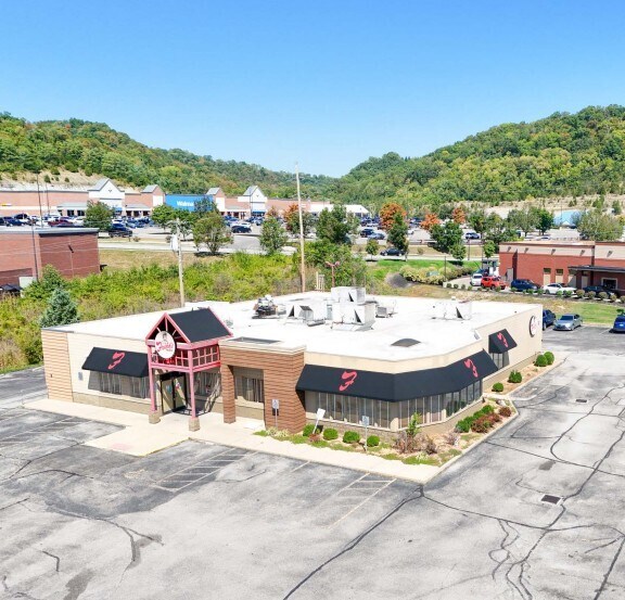 Primary Photo Of 494 Orphanage Rd, Fort Mitchell Restaurant For Lease