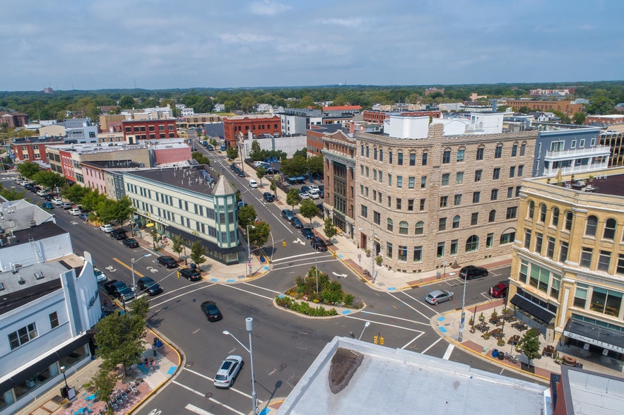 More Photos Of 601 Lake Ave, Asbury Park Office Residential For Lease