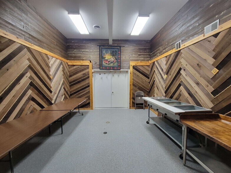 More Photos Of 38404 Road 719, McCook Office For Sale