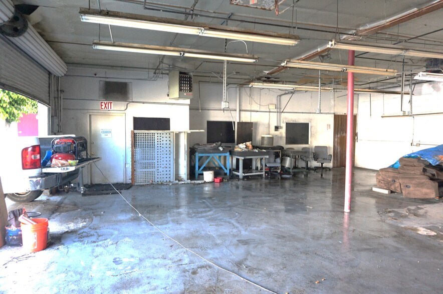 More Photos Of 15251 Boyle Ave, Fontana Warehouse For Sale