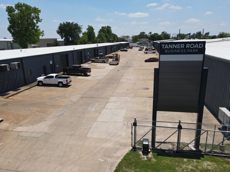 Primary Photo Of 9863 Tanner Rd, Houston Unknown For Lease