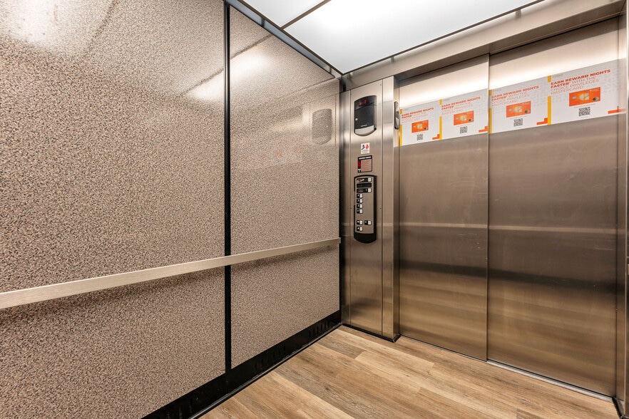 More Photos Of 975 Sheffield St, Washington Hotel For Sale