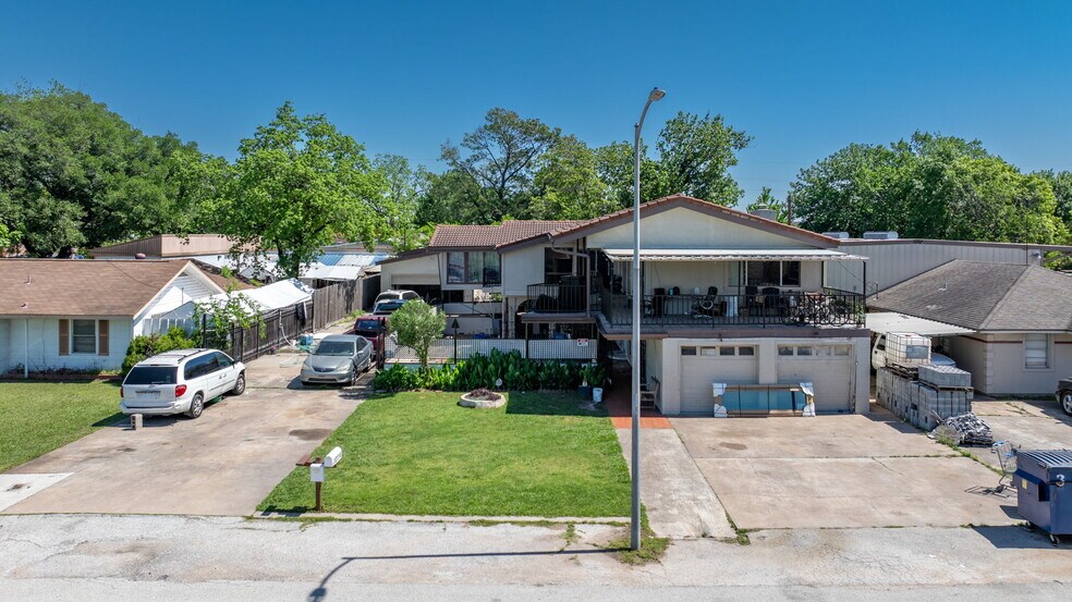 10114 Papalote St, Houston, TX 77041 Specialty For Sale