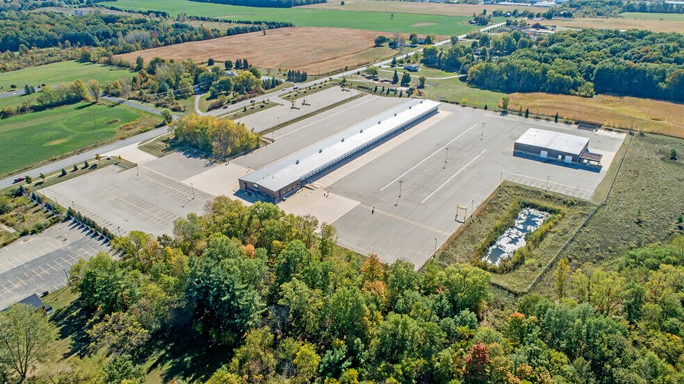 More Photos Of 10151 Division Ave SW, Wayland Warehouse For Lease