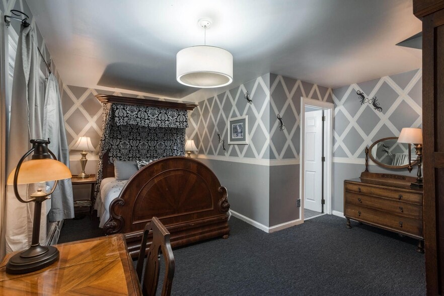 More Photos Of 2147-2151 Tremont Pl, Denver Hospitality For Sale