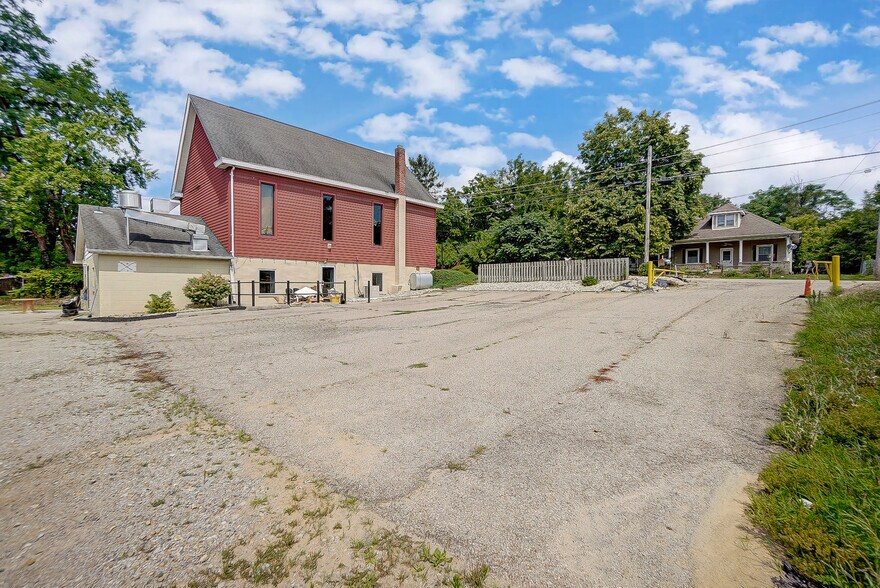 More Photos Of 6987 New Haven Rd, Harrison Restaurant For Sale