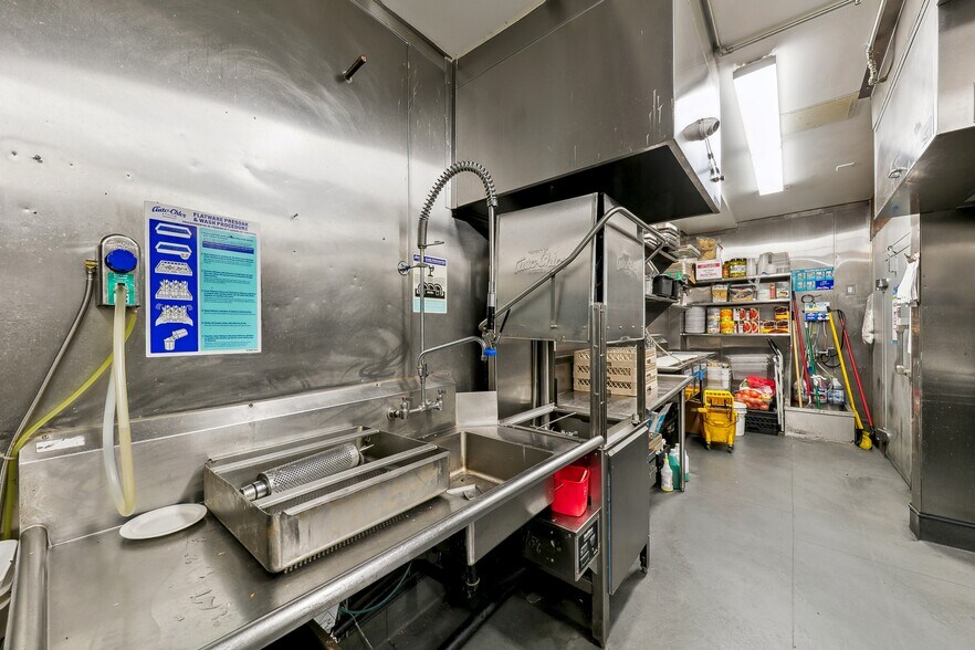 More Photos Of 3115 Harrison Ave, South Lake Tahoe Restaurant For Sale