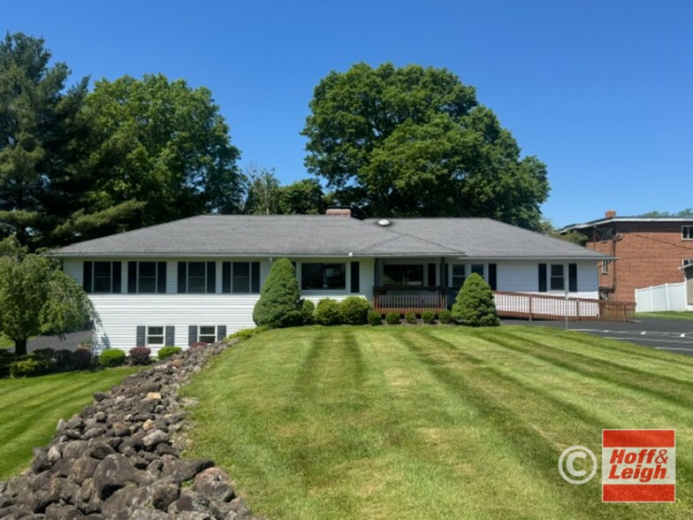 Primary Photo Of 355 N Main St, Munroe Falls Office Residential For Sale