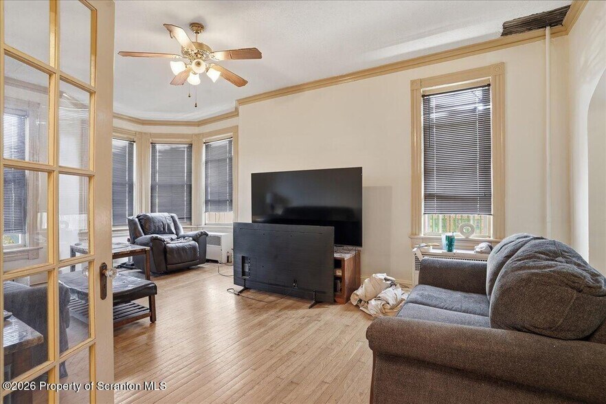 More Photos Of 1392 N Washington Ave, Scranton Restaurant For Sale