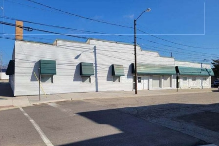 Primary Photo Of 108 W Higham St, Saint Johns Medical For Sale