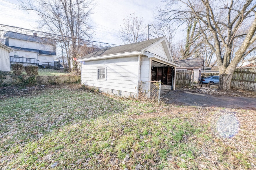 More Photos Of 128 E Bruce Ave, Dayton Multifamily For Sale