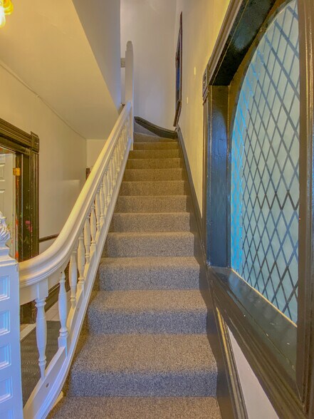 More Photos Of 142 W 5th Ave, Denver Office For Sale