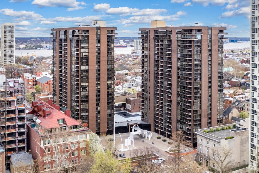 More Photos Of 241 S 6th St, Philadelphia Apartments For Lease