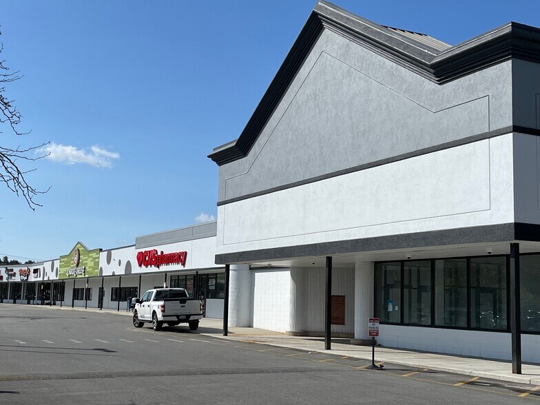 Primary Photo Of 50 SW Cutoff, Worcester Freestanding For Lease