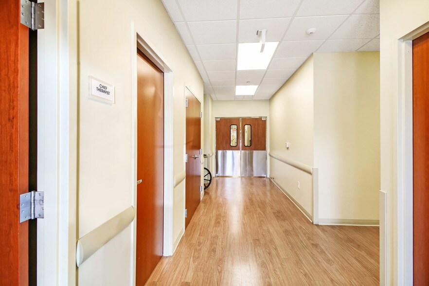 More Photos Of 4848 Coconut Creek Pky, Coconut Creek Medical For Lease