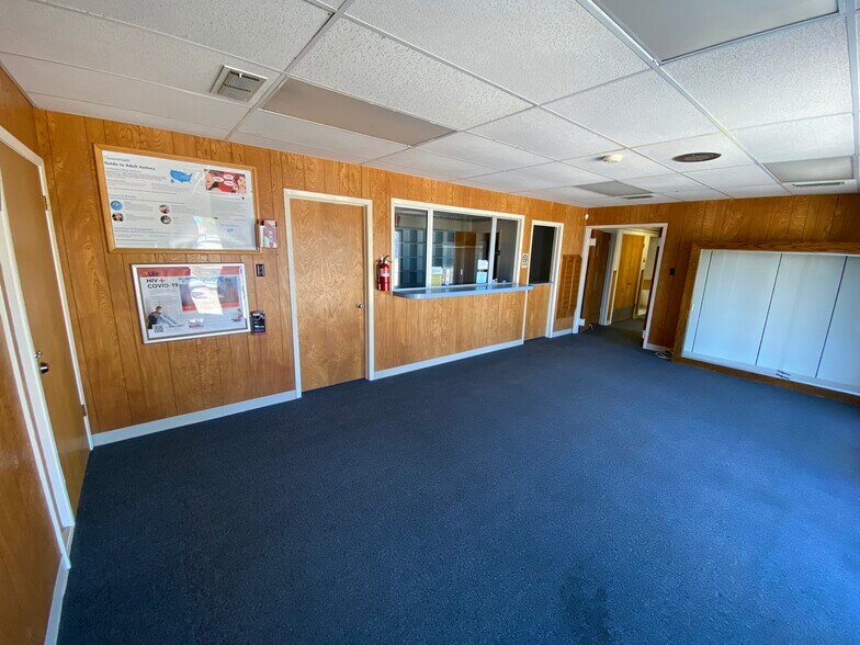 More Photos Of 605 Avalon Dr, Seagoville Medical For Lease