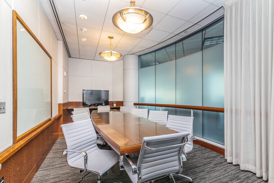 More Photos Of 299 S Main St, Salt Lake City Coworking Space