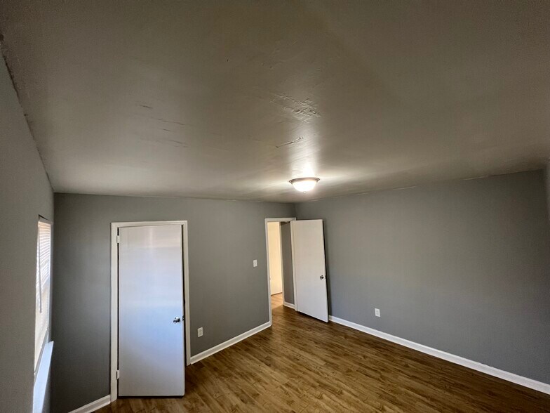 More Photos Of 2208 Avenue G, Birmingham Multifamily For Sale