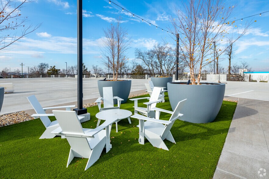 More Photos Of 3040 Sidco Dr, Nashville Office For Lease