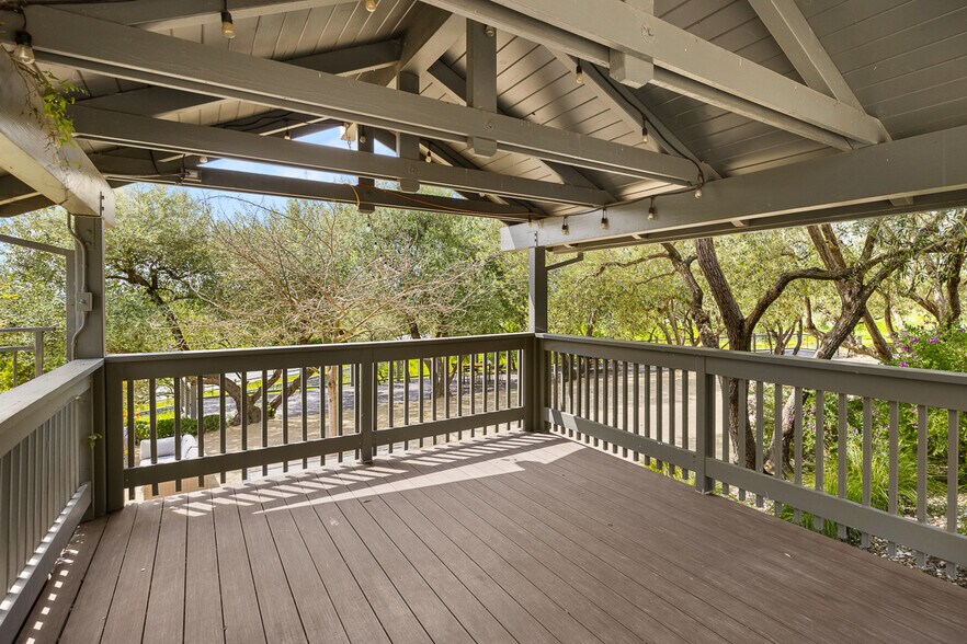 More Photos Of 2750 Las Amigas Rd, Napa Winery Vineyard For Sale