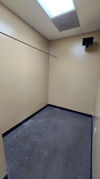 More Photos Of 100 W National Rd, Englewood Medical For Sale