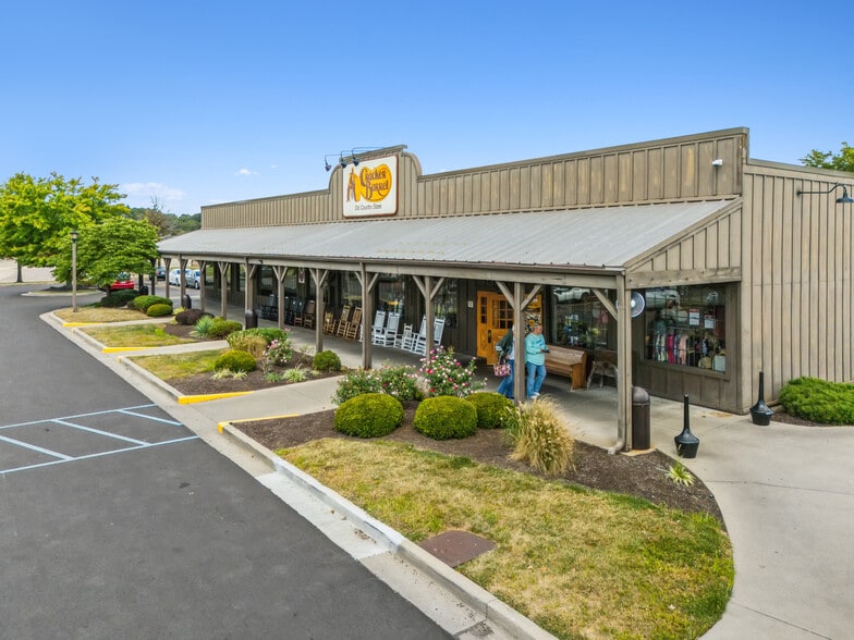 More Photos Of 615 Ring Rd, Harrison Restaurant For Sale