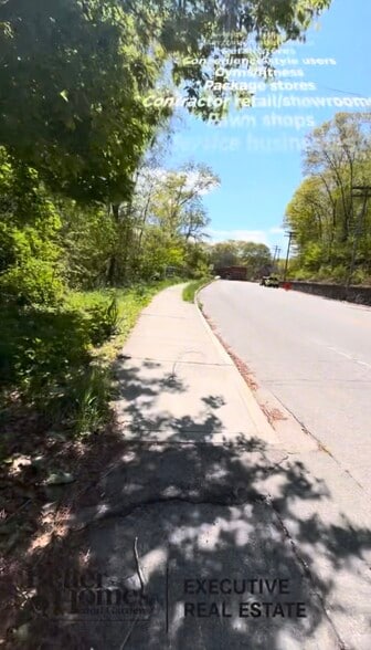 More Photos Of 687-725 N Main St, Norwich Land For Sale
