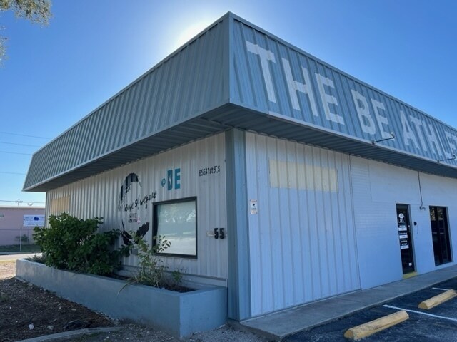 More Photos Of 655 31st St S, Saint Petersburg Warehouse For Sale