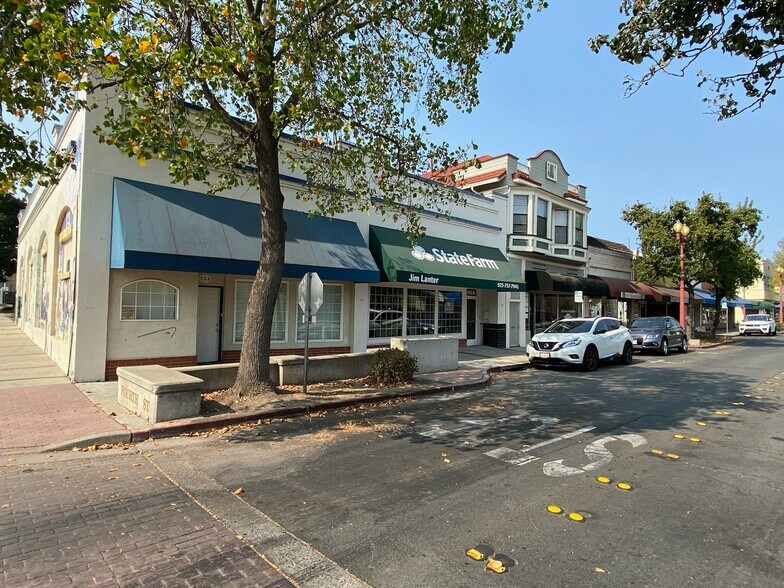 More Photos Of 308-324 G St, Antioch Storefront Retail Office For Lease