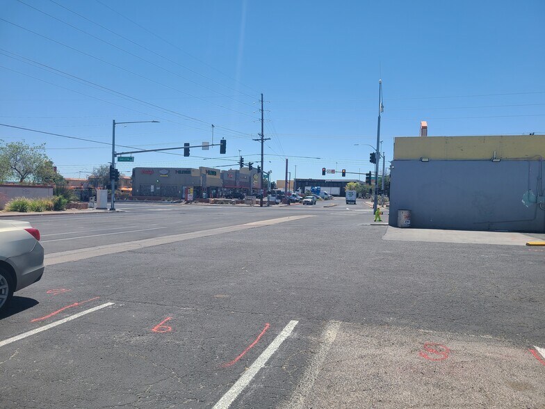 More Photos Of 2784 E Charleston Blvd, Las Vegas Freestanding For Sale