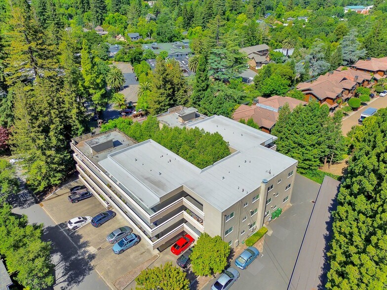 More Photos Of 1118 Sir Francis Drake Blvd, Kentfield Apartments For Sale