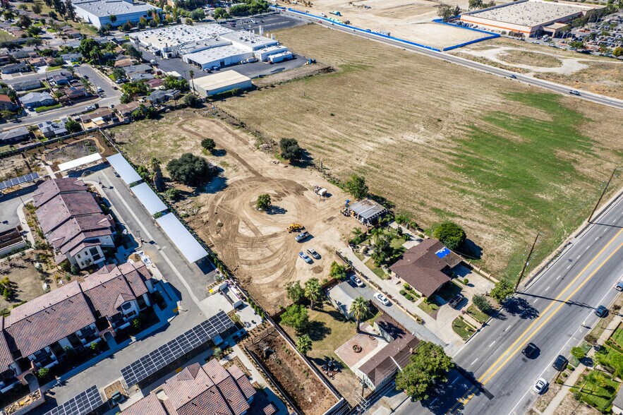 More Photos Of 831 W Lugonia Ave, Redlands Land For Sale