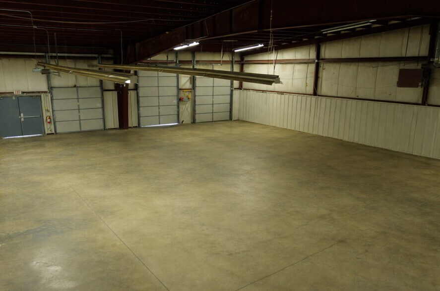 More Photos Of 8000 Broadway, Merrillville Freestanding For Lease