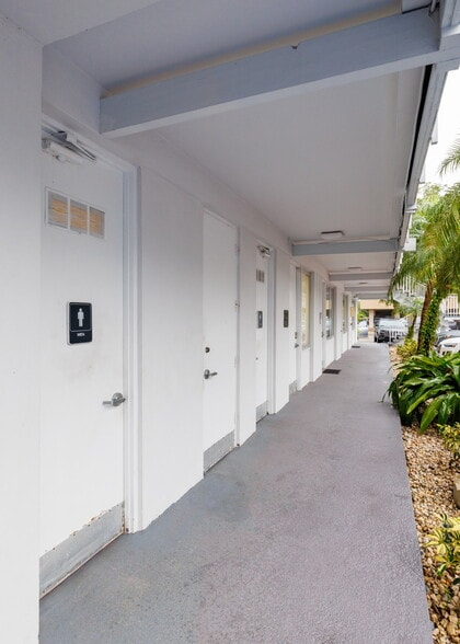 More Photos Of 6601 SW 80th St, Miami Medical For Lease