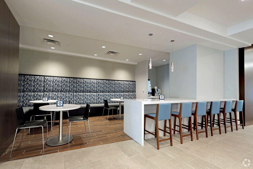 More Photos Of 4401 Leeds Ave, North Charleston Office For Lease