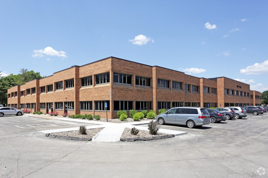 More Photos Of 974 73rd St, West Des Moines Medical For Sale