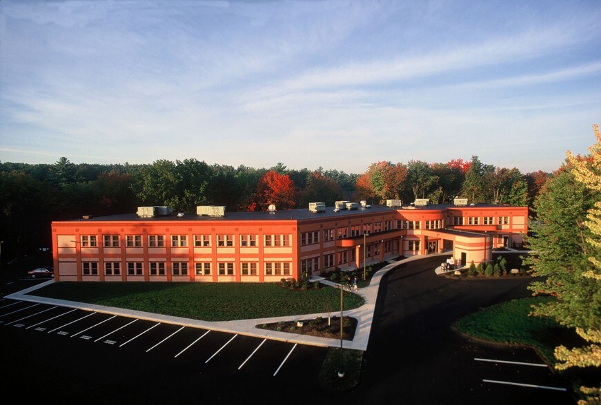 More Photos Of 470 Granby Rd, South Hadley Medical For Lease