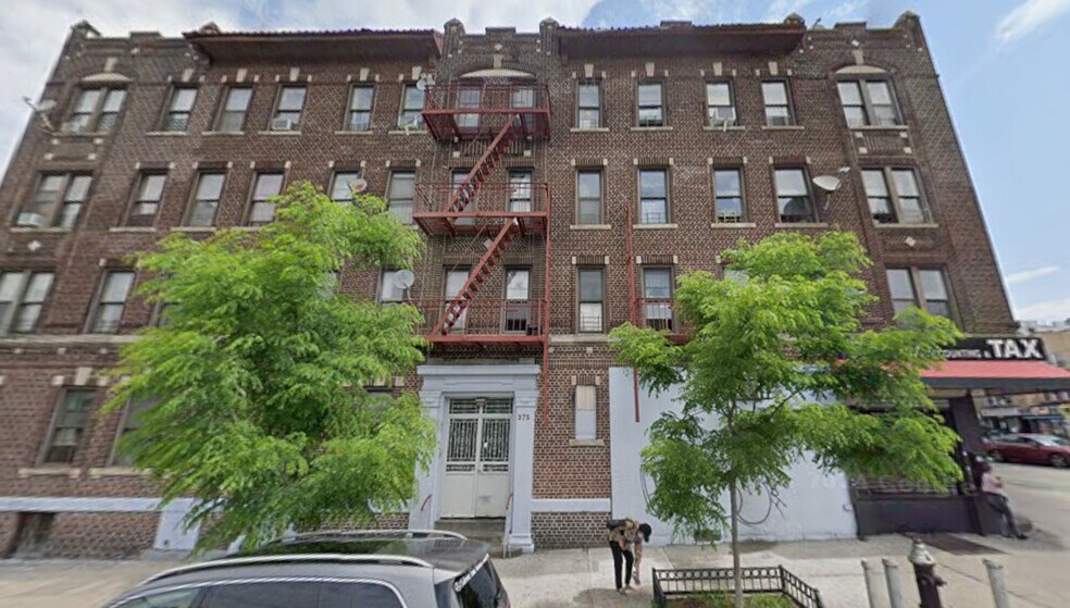 More Photos Of 6024 4th Ave, Brooklyn Apartments For Sale