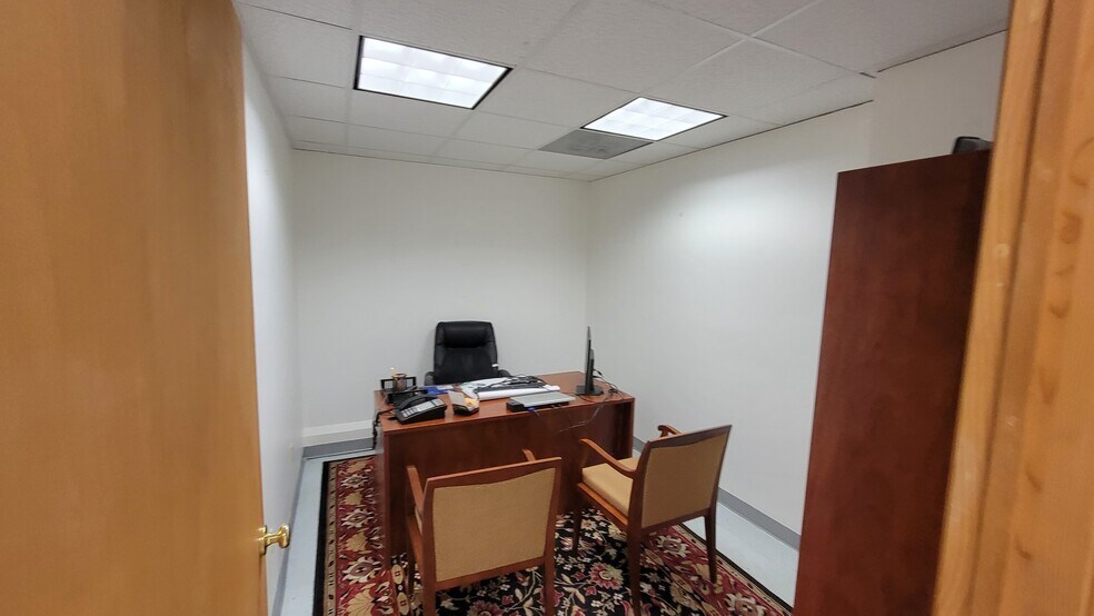 More Photos Of 200 Lake St, Newburgh Healthcare For Sale