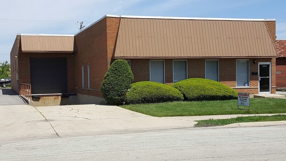 Primary Photo Of 1390 Louis Ave, Elk Grove Village Warehouse For Sale