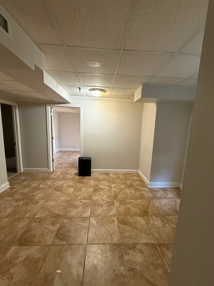 More Photos Of 944 Fairfield Ave, Bridgeport Loft Creative Space For Lease