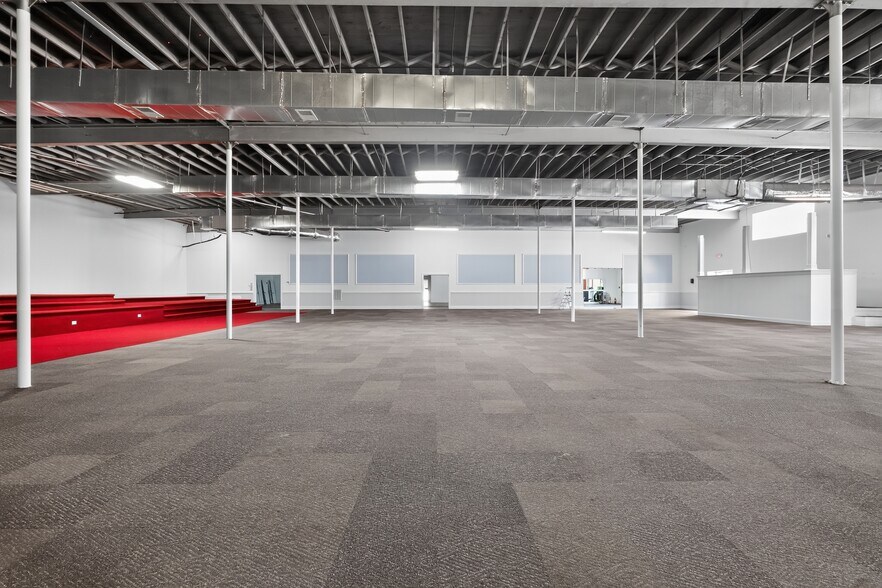 More Photos Of 1512 Garner Rd, Raleigh Warehouse For Lease