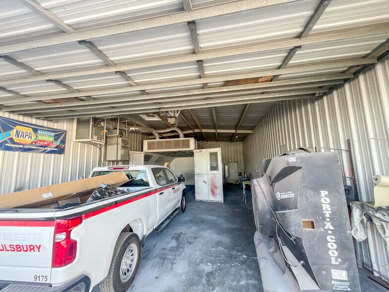 More Photos Of 400 Stoddard st, Odessa Warehouse For Sale