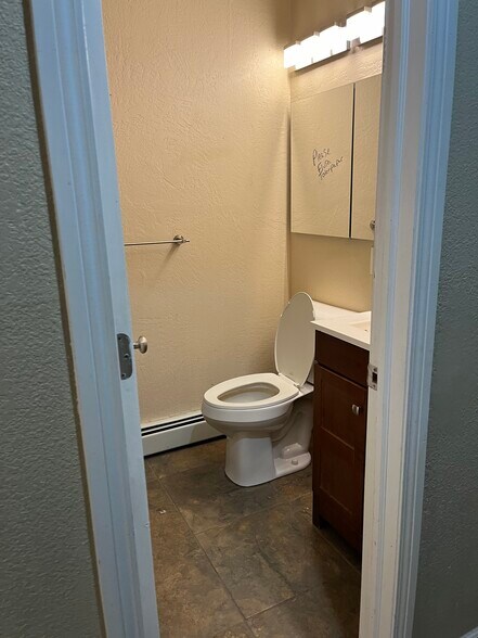 More Photos Of 195 Prairie Hawk Dr, Castle Rock Warehouse For Lease