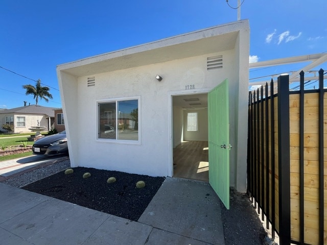 Primary Photo Of 1728 W 166th St, Gardena Manufacturing For Sale
