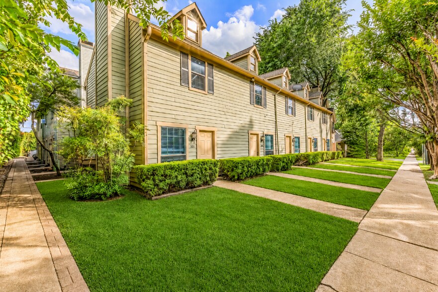 More Photos Of , Dallas Multifamily For Sale